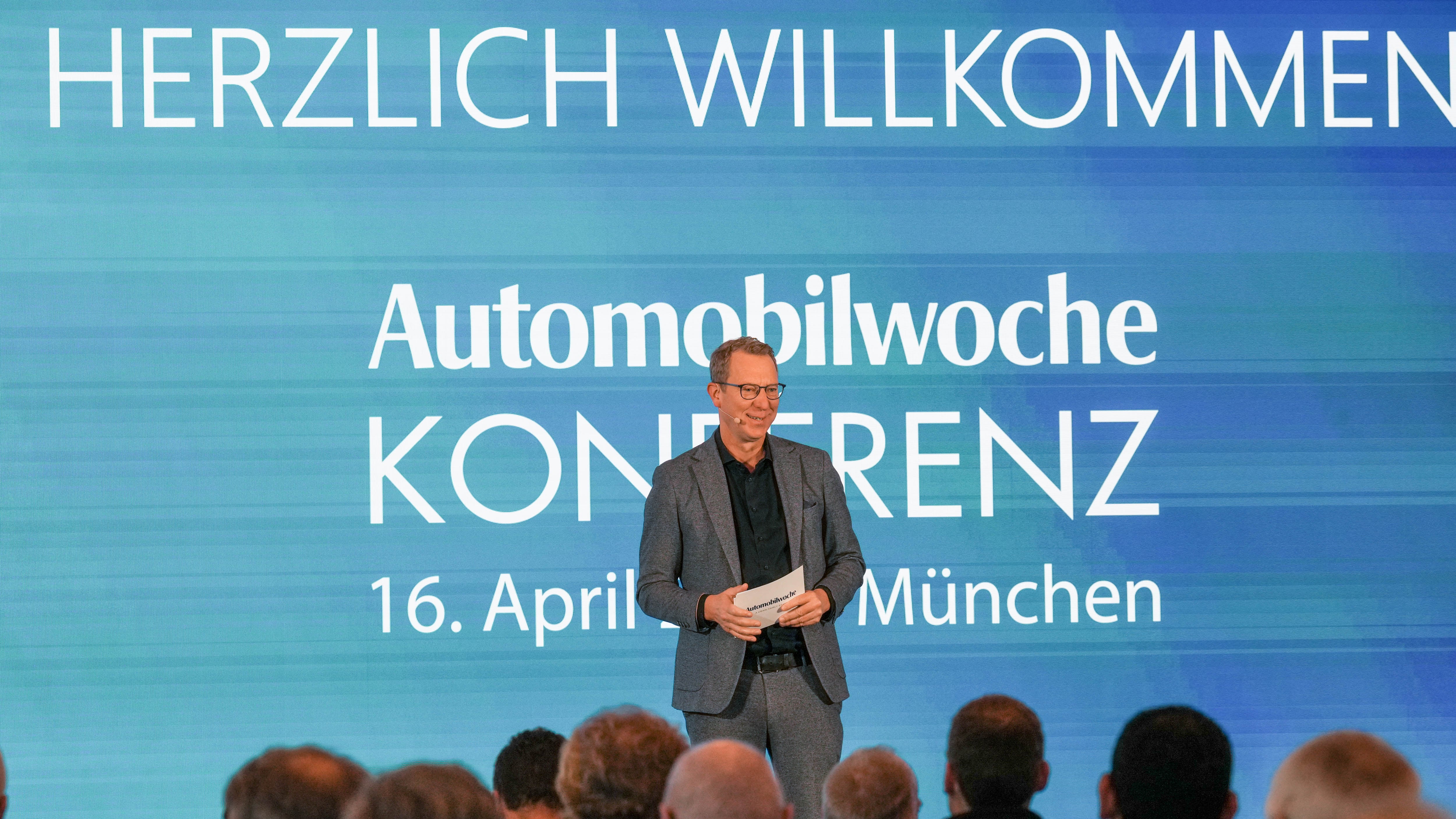 Chefredakteur und Herausgeber der Automobilwoche Burkhard Riering auf der 17. Automobilwoche Konferenz 2026