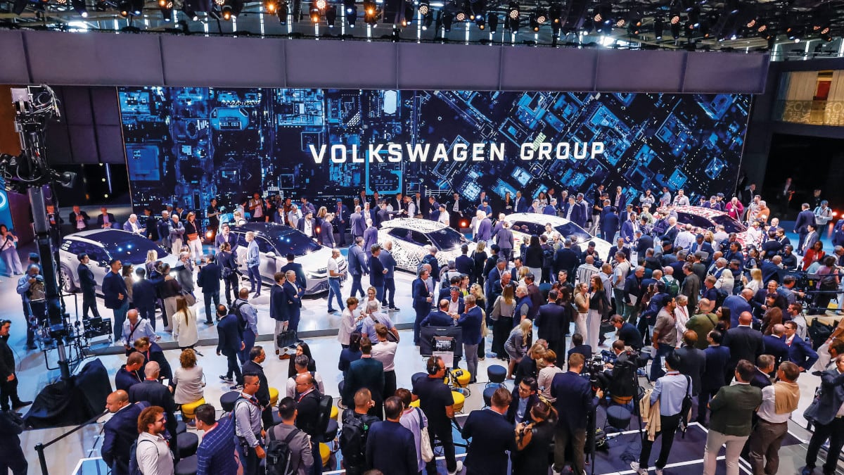 Messestand des VW-Konzerns auf der IAA Mobility