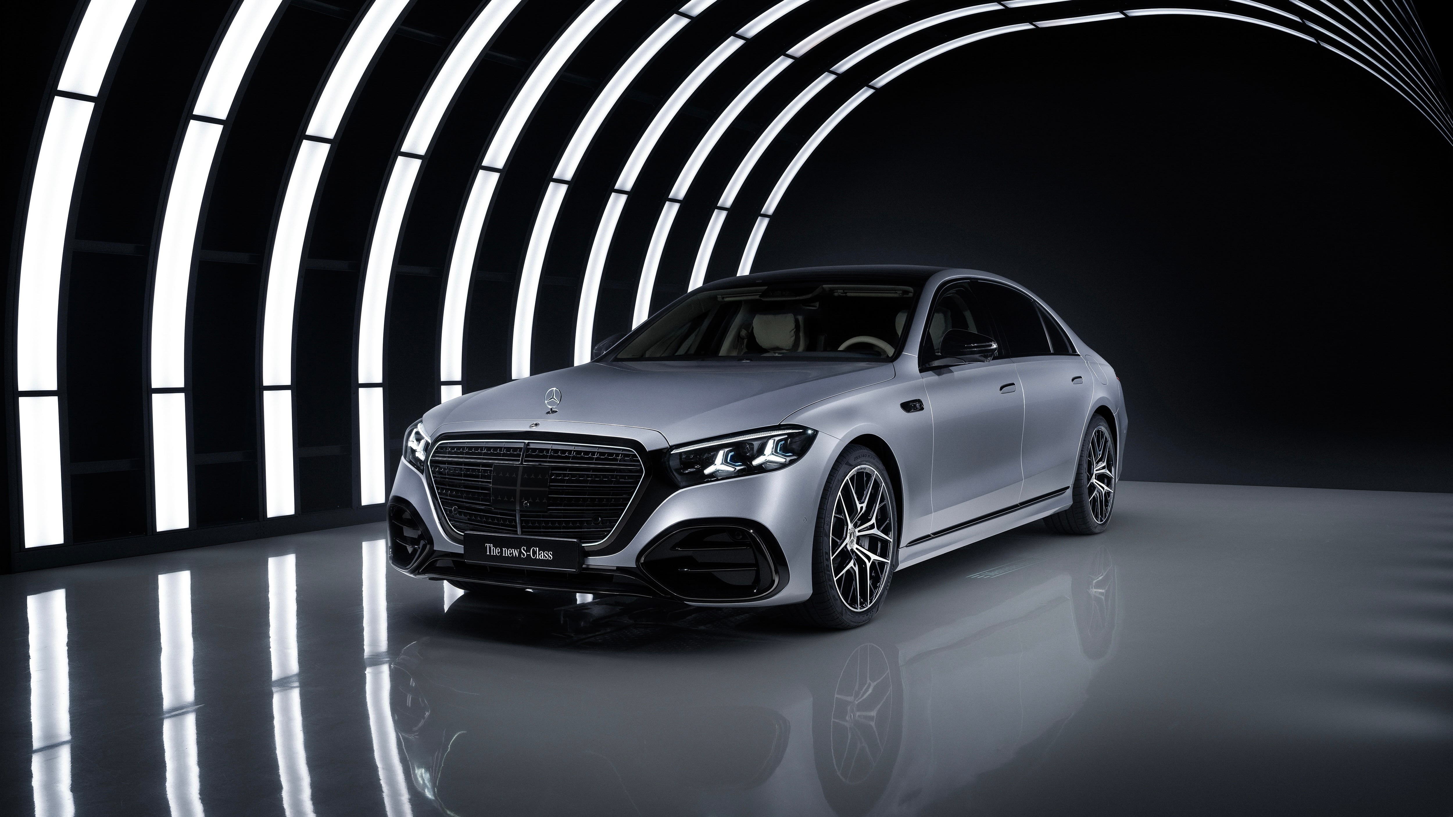 Maßstab und Versprechen: So will die neue Mercedes S-Klasse punkten
