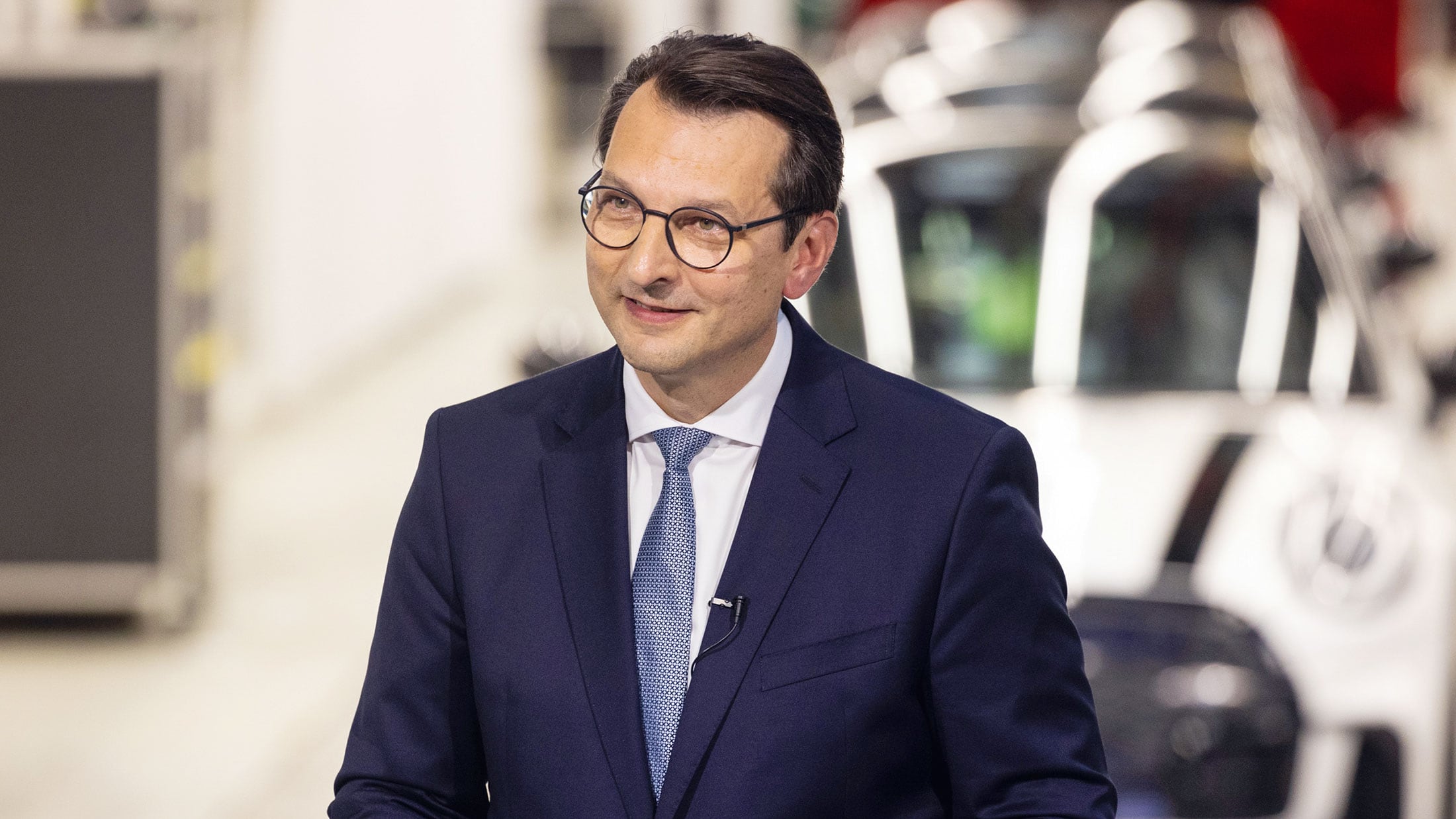 BMW plant Abbau von 8000 Stellen weltweit